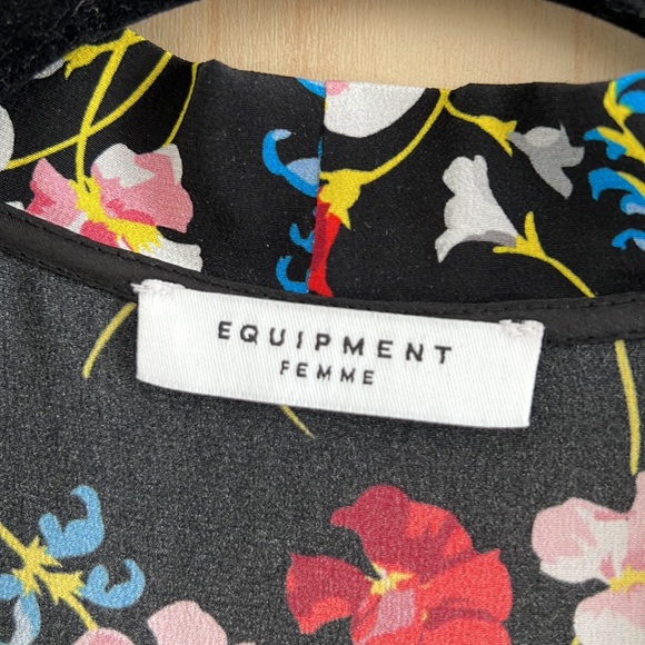 Equipment Imogene silk wrap dress, black floral, S - Picture 6 of 10
